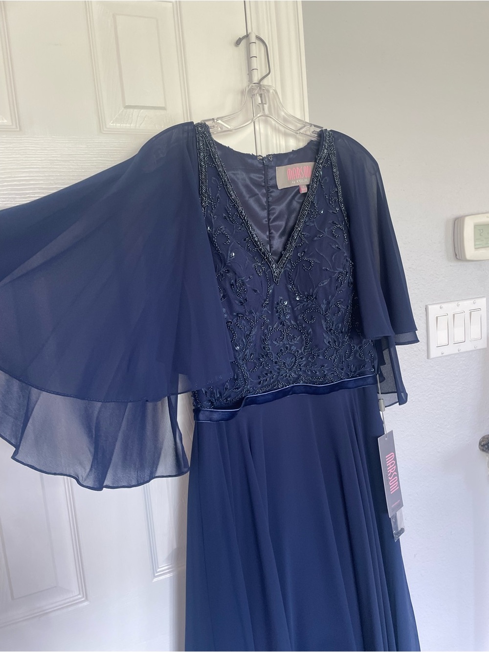 Marsoni Navy new with tags chiffon long formal dress size 8 with sequined top - Picture 10 of 10